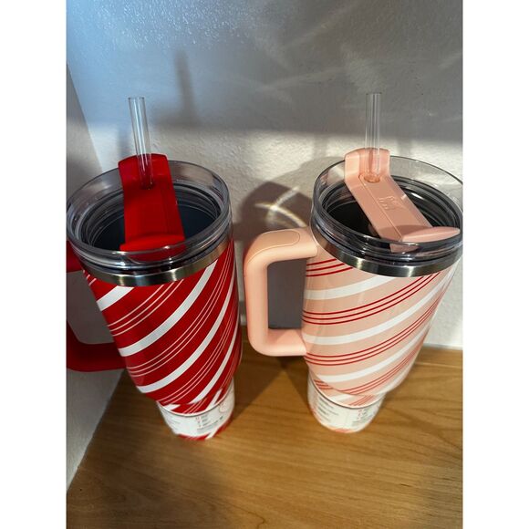 BUNDLE! Stanley 40 Oz SS H2.0 Flowstate Quencher Tumblers & Keychains NWT - Picture 6 of 8